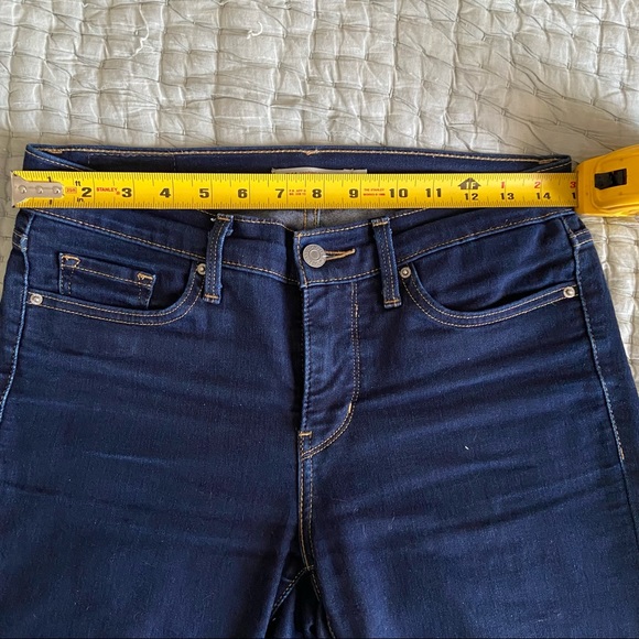 Levi’s 710 - Picture 4 of 10